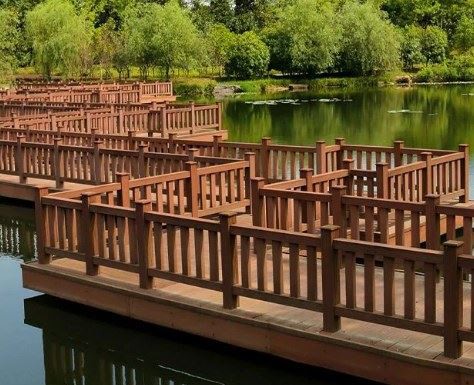 Beautiful Waterfront Wood Plastic Guardrail