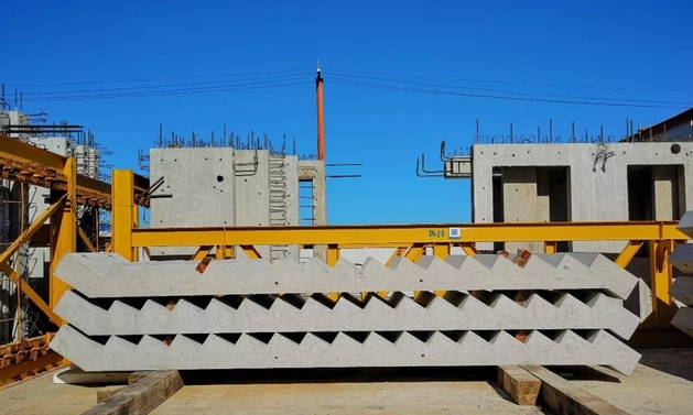 20240517162702 20240517162702