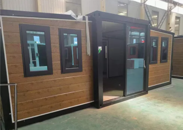 Light Steel Frame Prefabricated Expandable Container House