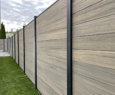 Outdoor Waterproof Wood Plastic Privacy Fence